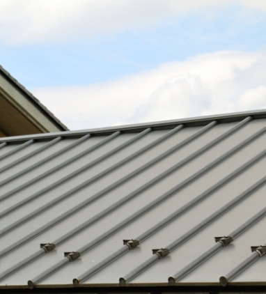 屋根の雨漏り修理